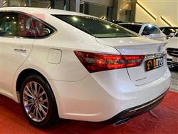 تويوتا أفالون